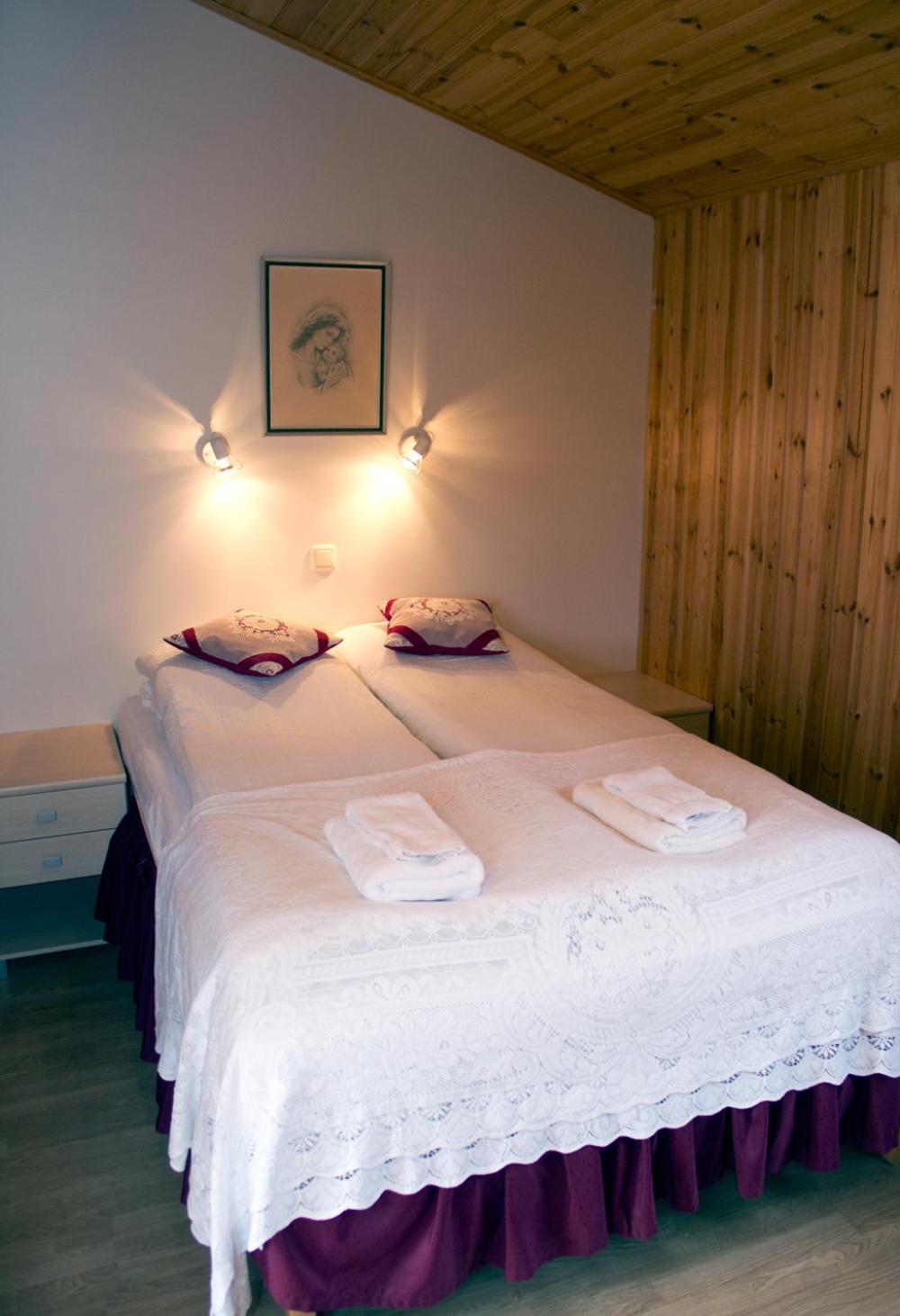 Guesthouse Skalafell ภายนอก รูปภาพ