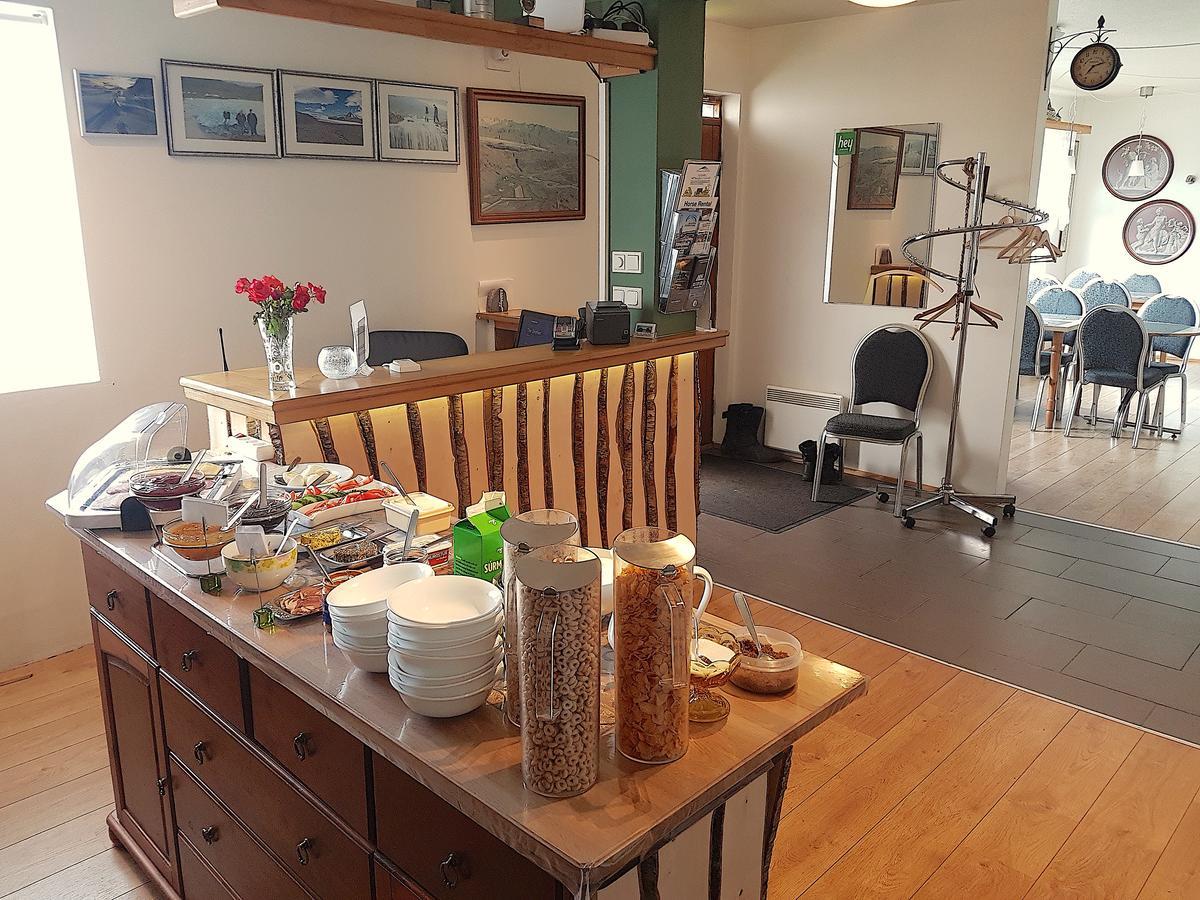 Guesthouse Skalafell ภายนอก รูปภาพ