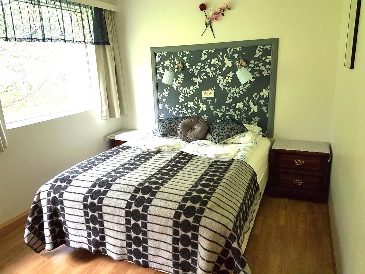 Guesthouse Skalafell ภายนอก รูปภาพ